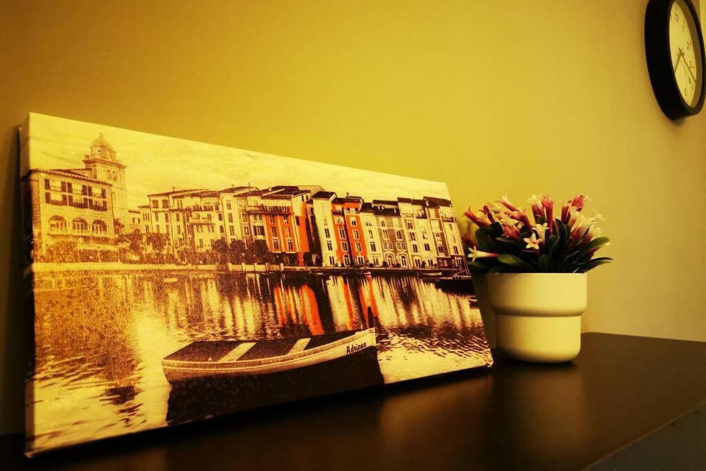 Happyhome @ Arte Mont Kiara Kuala Lumpur Hartamas Damansara Exteriör bild