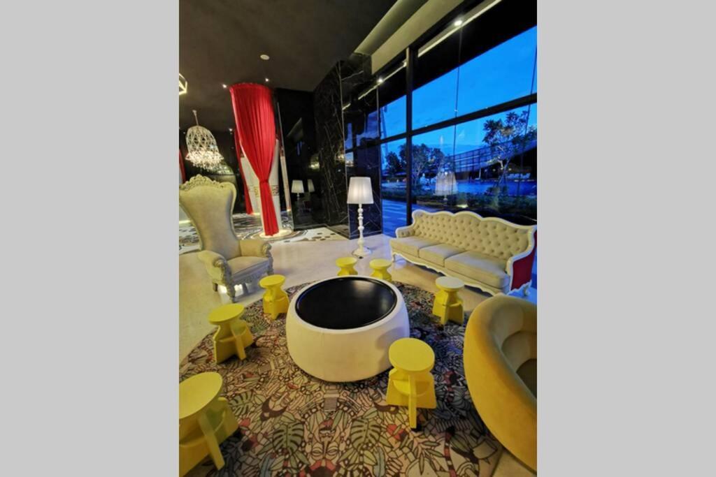 Happyhome @ Arte Mont Kiara Kuala Lumpur Hartamas Damansara Exteriör bild